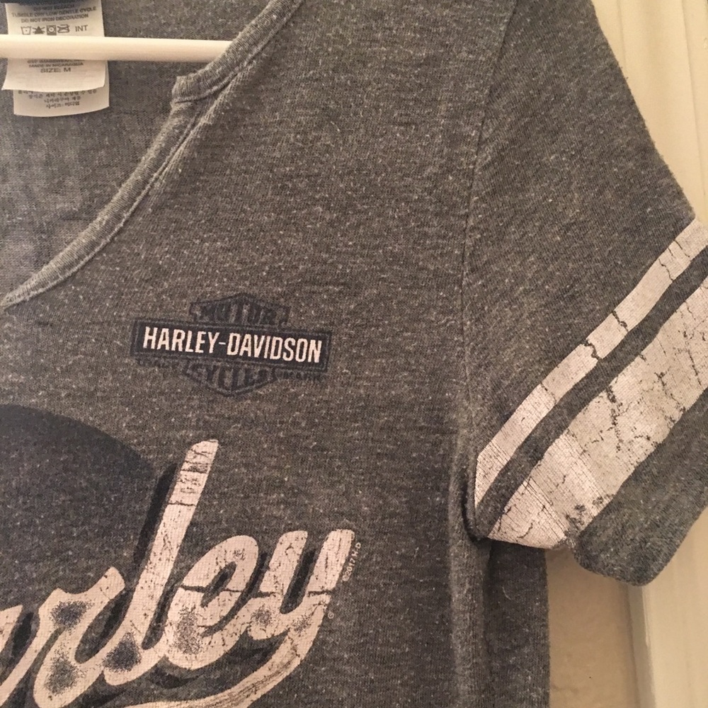 HD Shirt - Picture 2 of 3